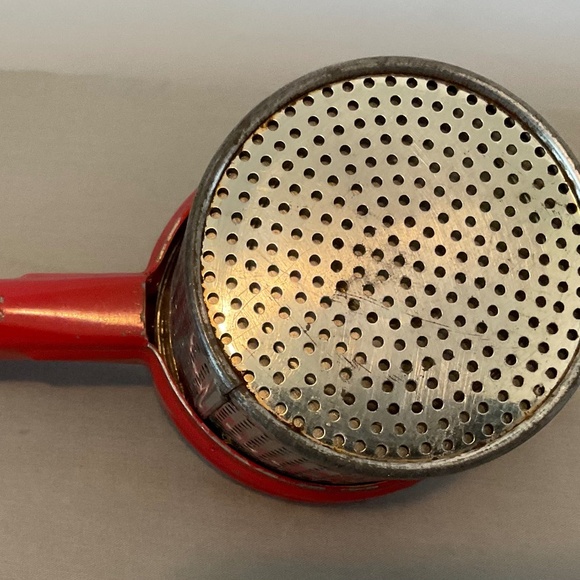 Vintage Potato Ricer/Masher - Picture 3 of 6